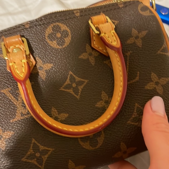 Louis Vuitton Nano Speedy - Picture 5 of 9